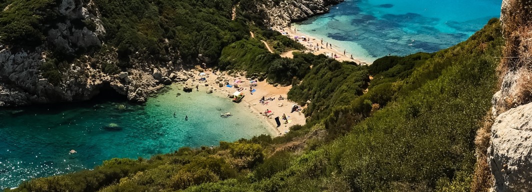 Photo by Bobby Kasimis