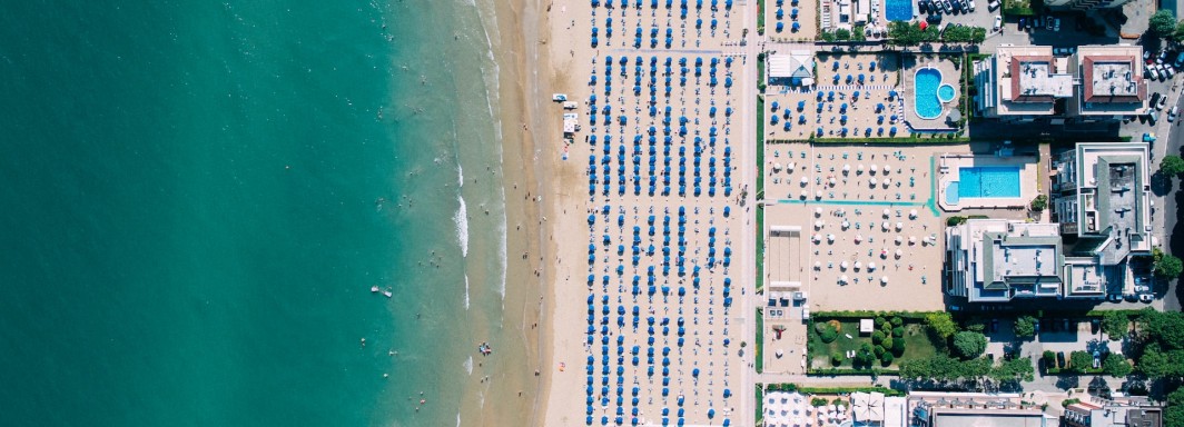 Photo: Max Böttinger, Unsplash