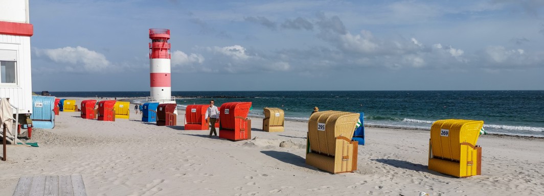 Discostu (https://commons.wikimedia.org/wiki/File:Südstrand_Helgoland_Düne.jpg), „Südstrand Helgoland Düne“, https://creativecommons.org/licenses/by/4.0/legalcode